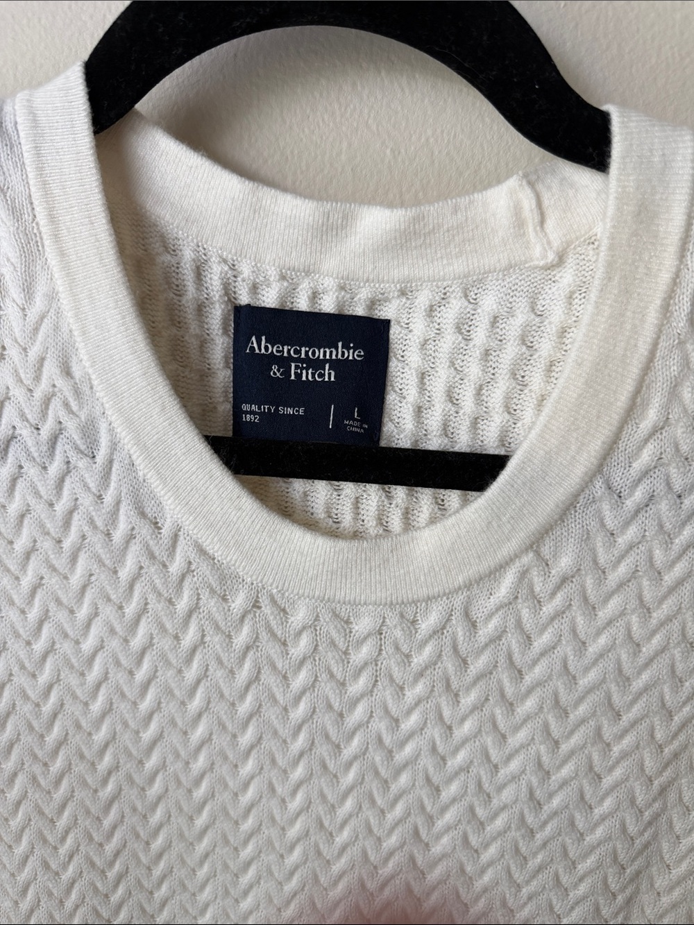 Abercrombie & Fitch Men's Ivory Cable Crewneck Sweater